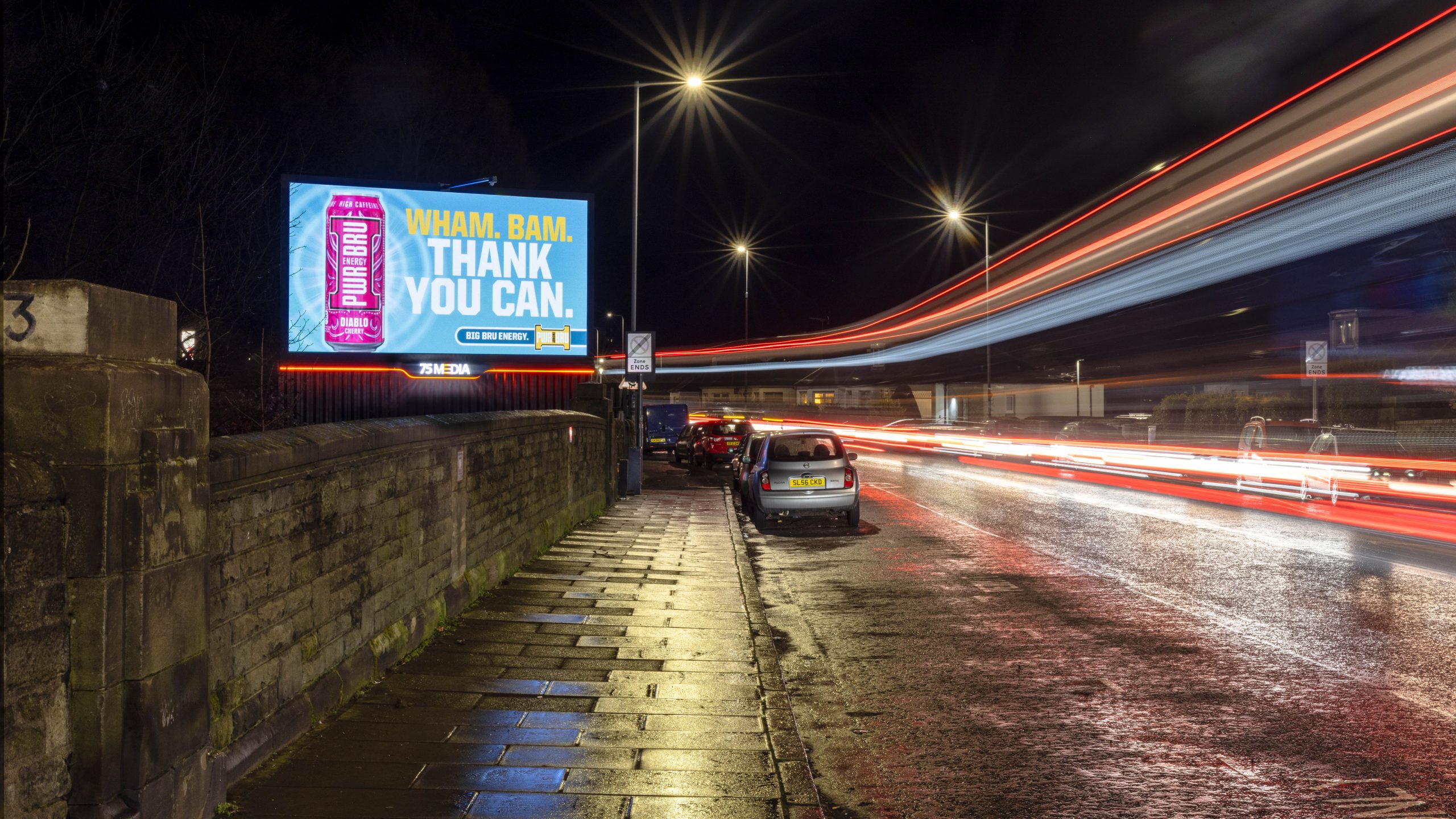 ۸ راهکار هوشمند برای خلق کمپین‌های تبلیغات محیطی دیجیتال با نرخ تبدیل بالا در مشهد