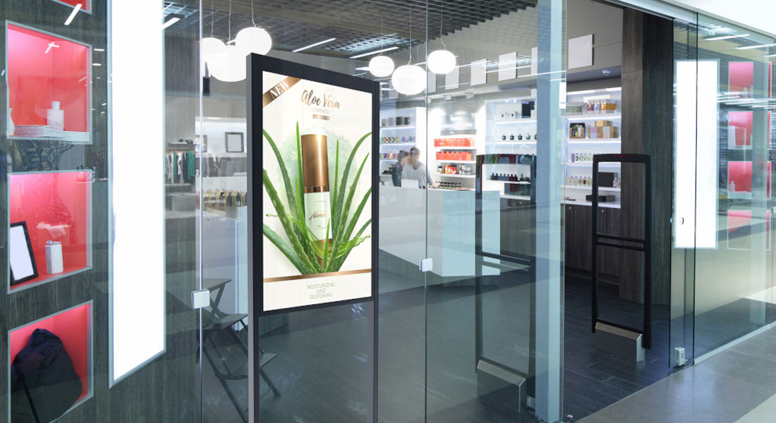 تبلیغات محیطی دیجیتالی در هتل‌ها و مراکز خرید مشهد